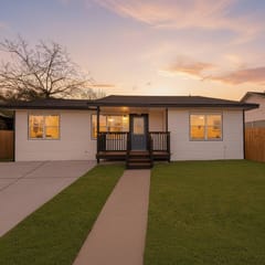 Charming 1940 bungalow 4mi downtown & 2mi Heights