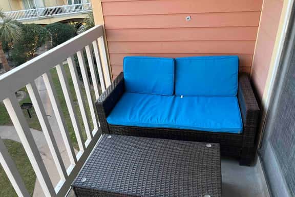 Beach/Poolfrontcondo - Image 1