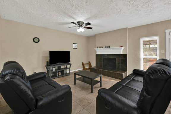 290/Cypress/NW Houston/Pets/NewListing